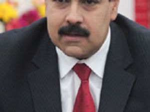 Maduro’ya tek başına yasa yetkisi