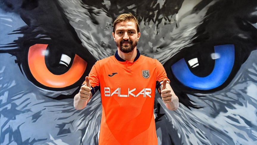 Caner Erkin'e Başakşehir'de şok