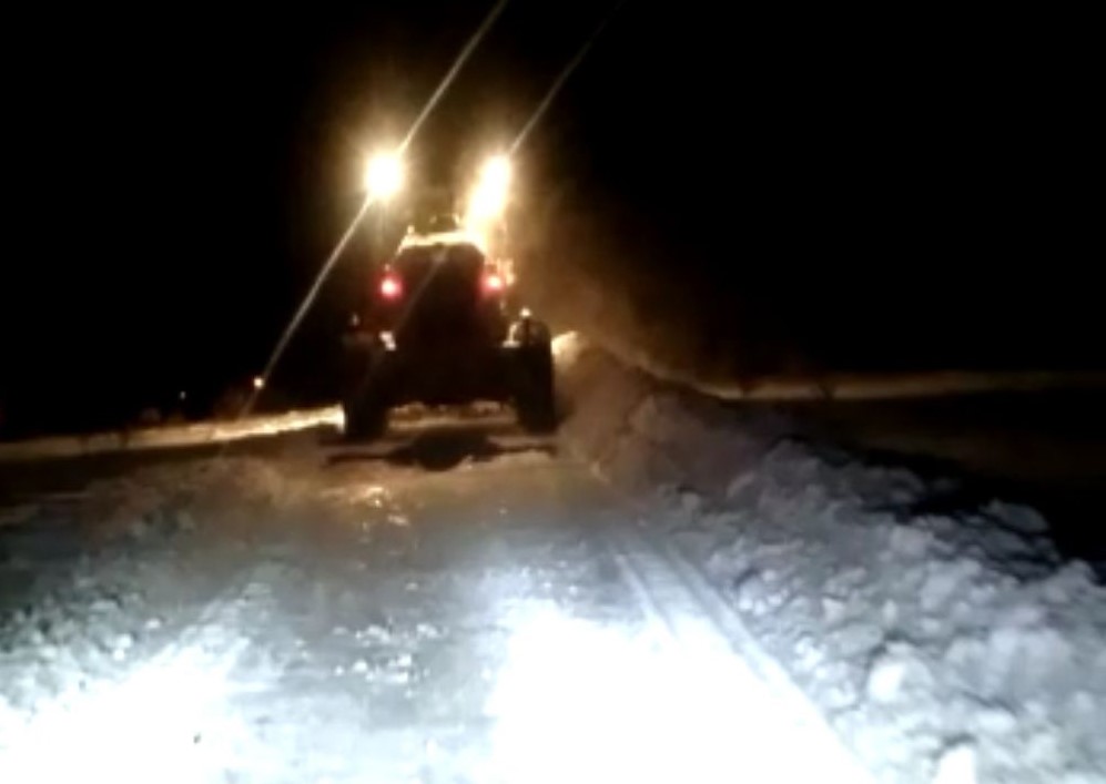 Elazığ’da kar yağışı: 283 köy yolu ulaşıma kapandı