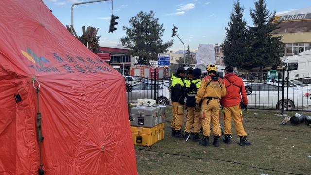 Depremzedeler için Tayvan halkı kampanya başlatıldı