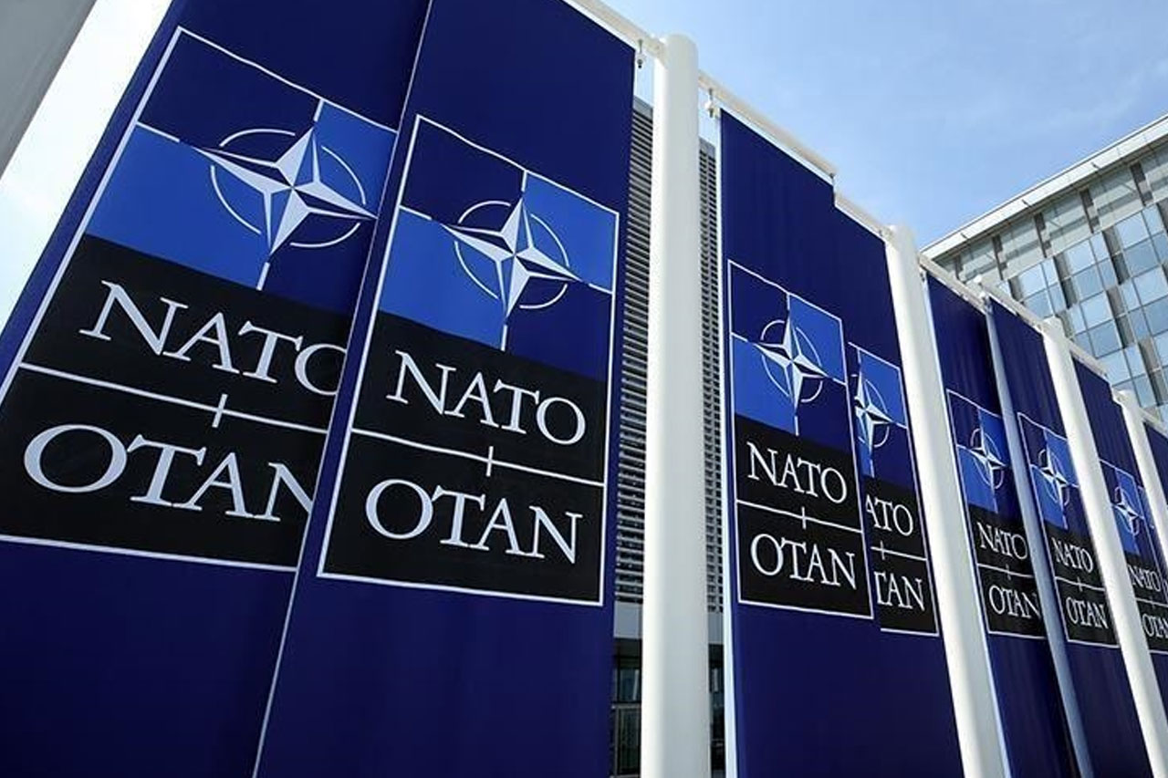NATO savunma bakanları, Ukrayna'ya desteği görüşmek için toplandı