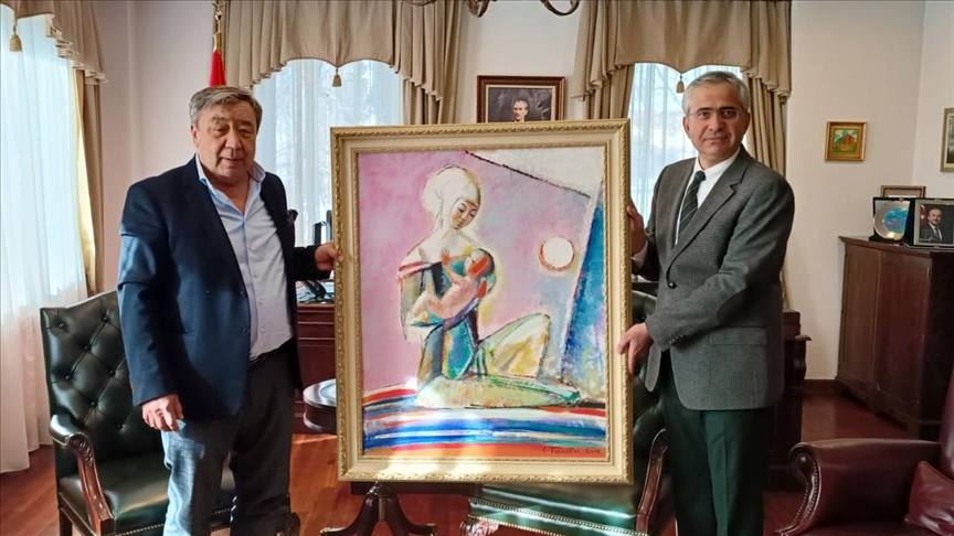Kazak ressam tablosunu satıp depremzedelere bağışladı