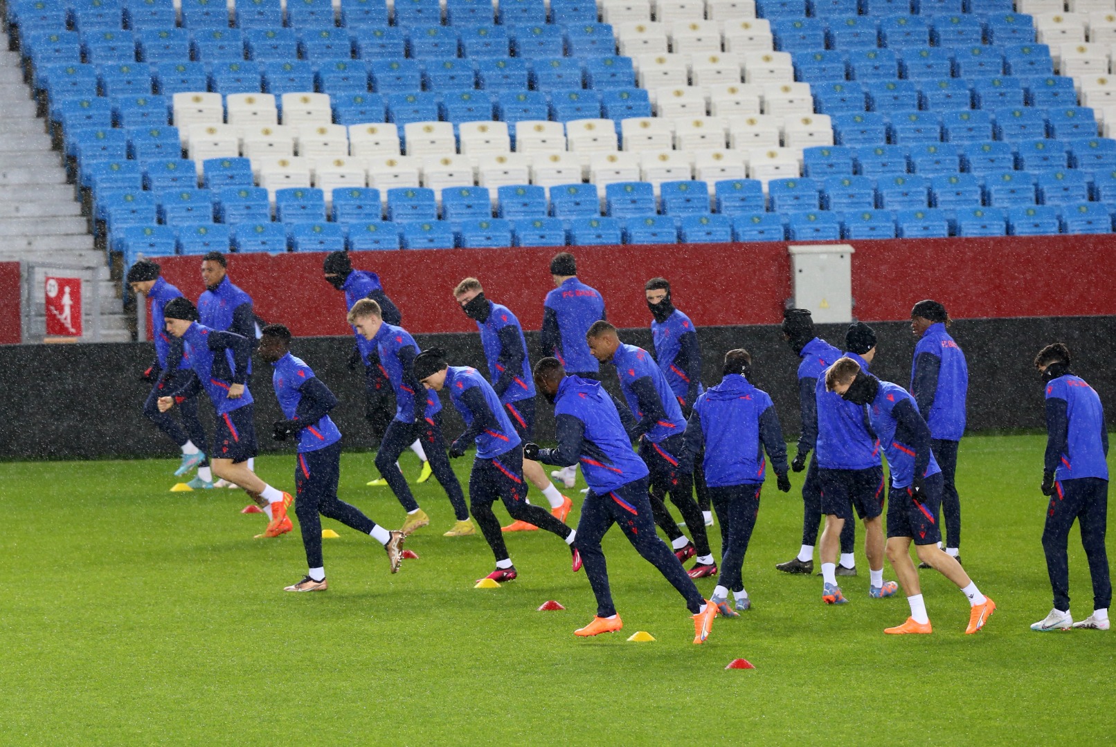 Trabzonspor'un rakibi Basel, maç hazırlıklarını tamamladı