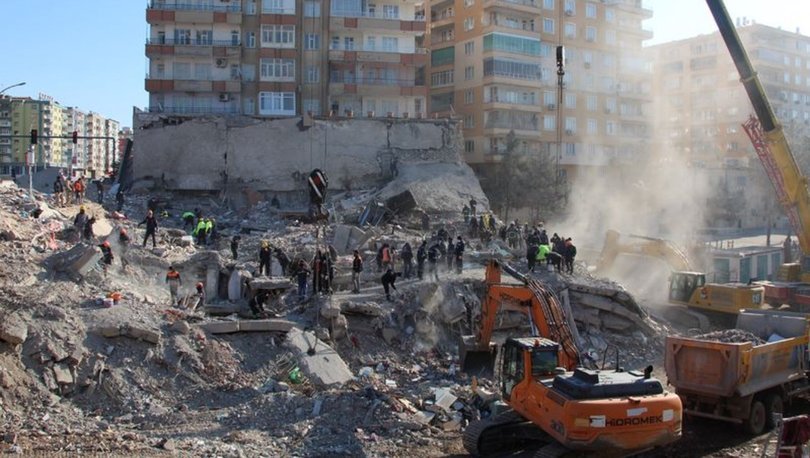 Depremde yıkılan binalara ilişkin şu ana kadar 13 kişi tutuklandı