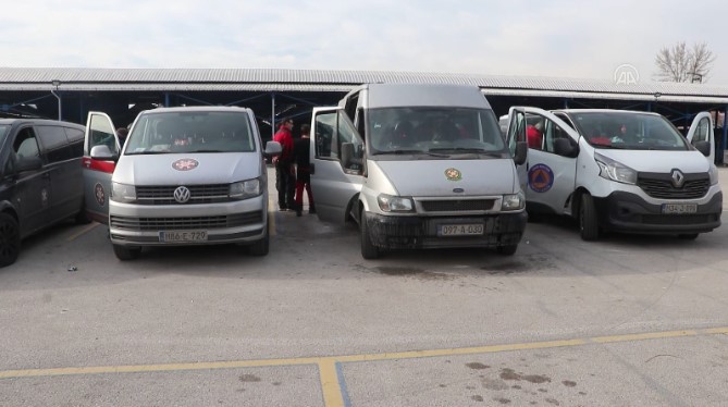 Hatay'da arama kurtarma yapan Bosna Hersek ekibi ülkelerine döndü