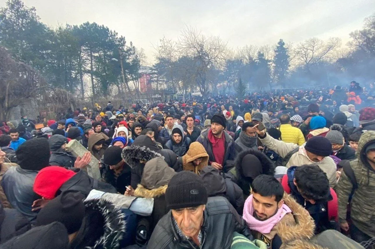 Yunanistan Türkiye sınırından gelecek göçmenler için alarma geçti