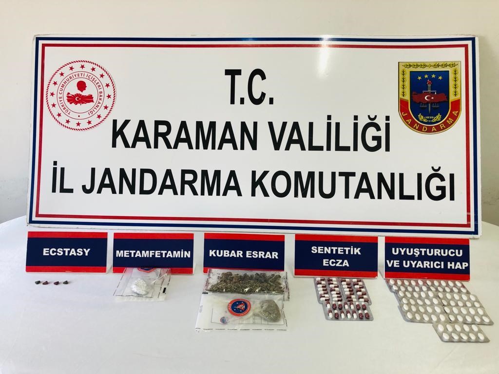 Karaman’da uyuşturucu operasyonunda 3 kişi gözaltına alındı
