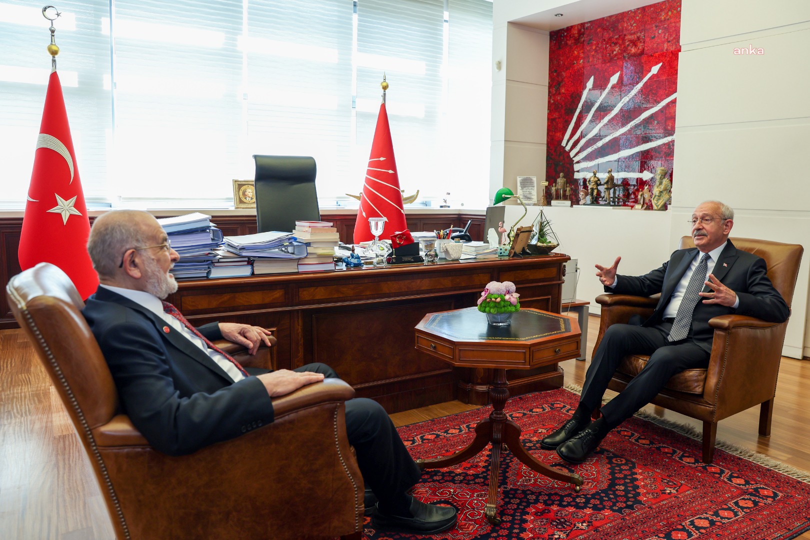 CHP lideri Kılıçdaroğlu Temel Karamollaoğlu ile görüştü