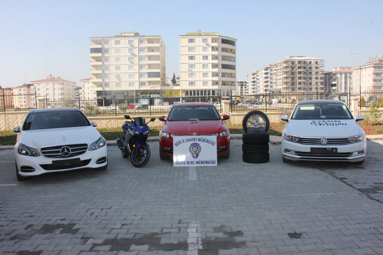 Kilis'te çalınan araçlar Gaziantep'te yakalandı