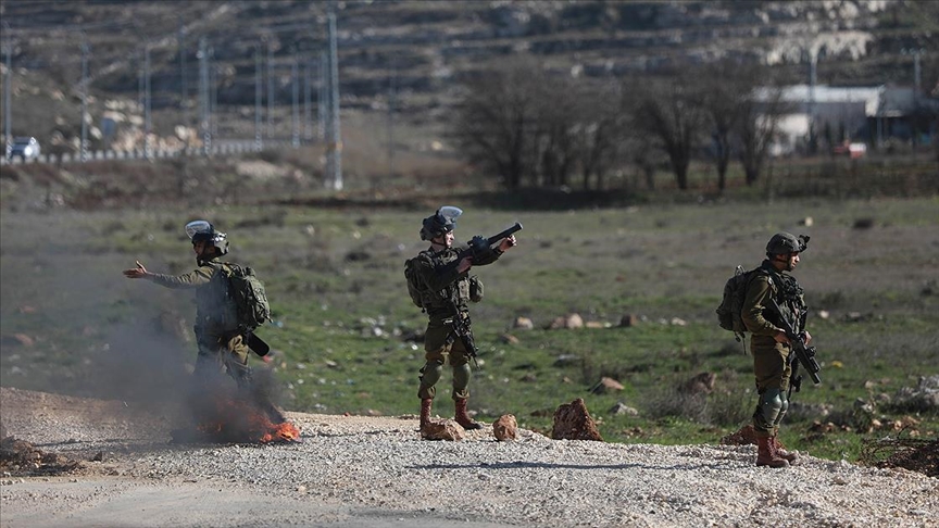 İsrail güçleri Batı Şeria'da 9 Filistinliyi yaraladı