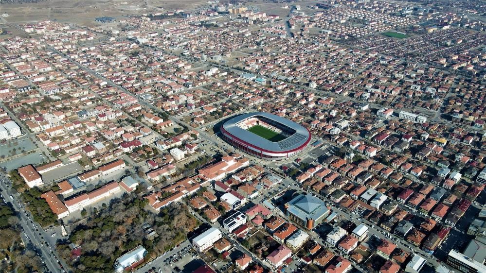 Erzincan'da mühendis ve mimarlar depreme karşı riskli yapıları ortaya çıkaracak