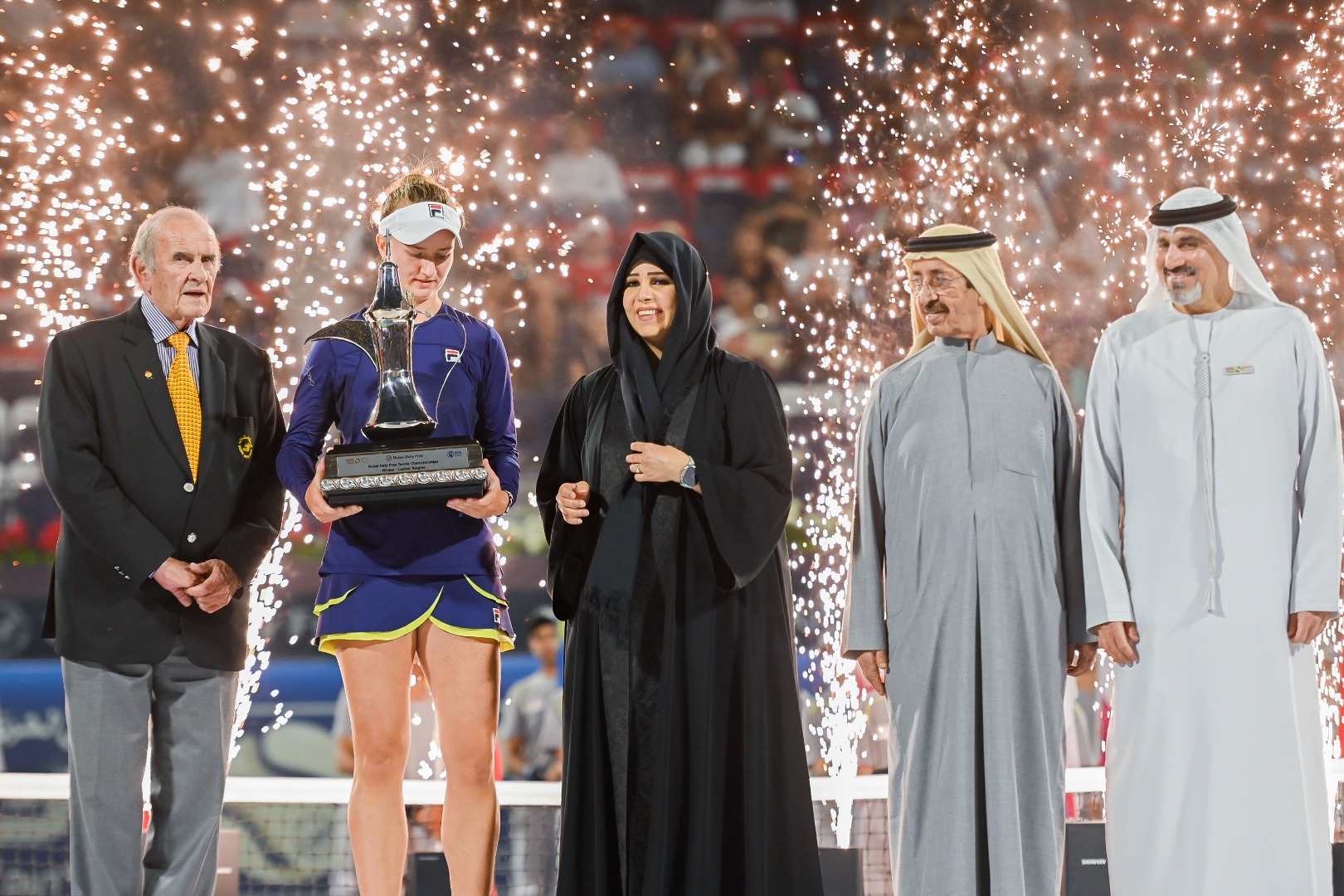 Barbora Krejcikova Dubai'de şampiyon oldu