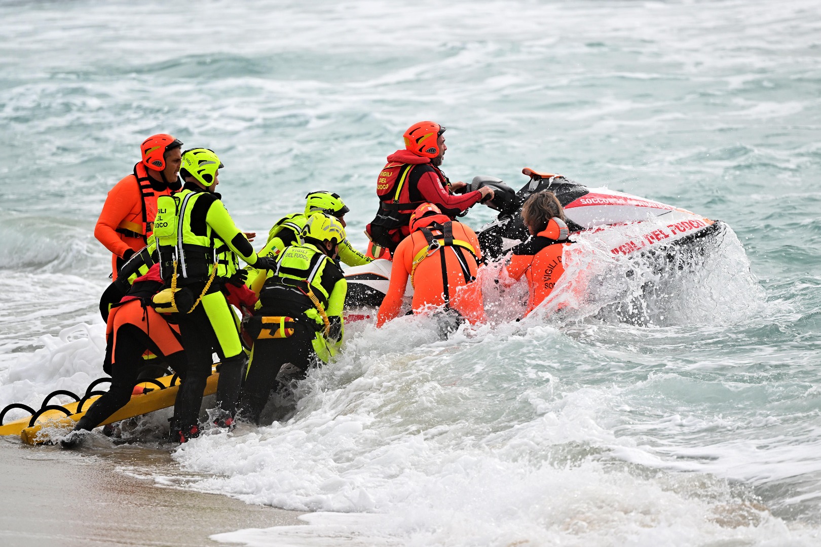 İtalya’daki tekne faciası: Can kaybı 62’ye yükseldi