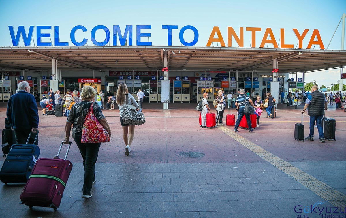 Aeroflot Antalya uçuşları cep yakacak