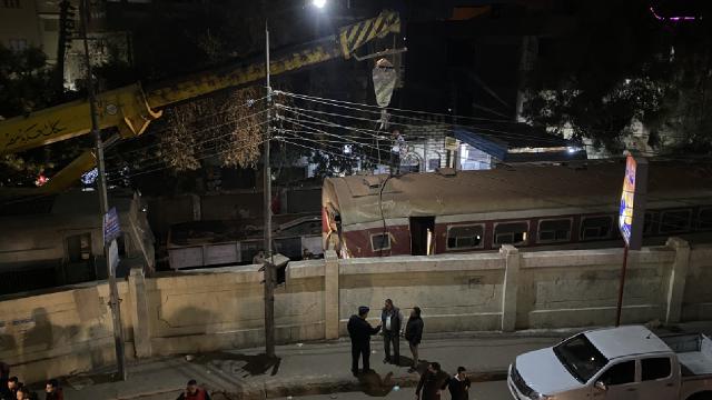 Mısır'da tren kazası: 2 ölü, 16 yaralı