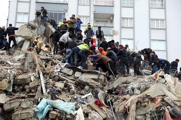 Avrupa İmar ve Kalkınma Bankası'ndan deprem bölgesine 1,5 milyar euroluk yatırım kararı