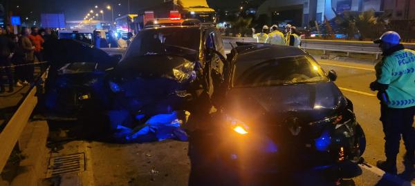 Trabzon'da 5 aracın karıştığı zincirleme kazada 1 ölü, 4 yaralı