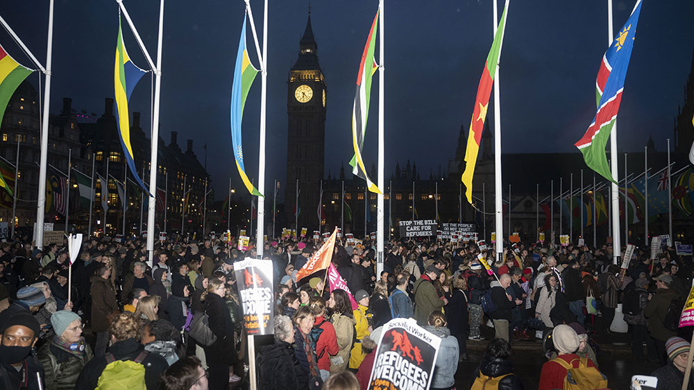 İngiltere’de düzensiz göçle mücadele yasa tasarısı protestosu