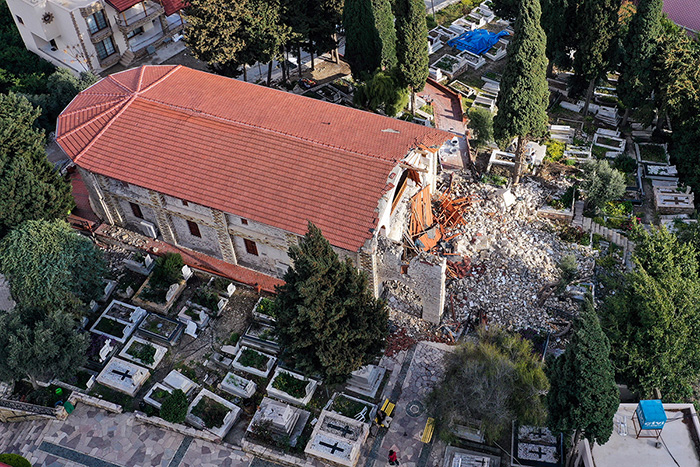 Meryem Ana Kilisesi depremlerde zarar gördü