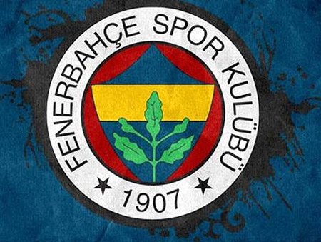 Fenerbahçe transferi için kararı bekliyor