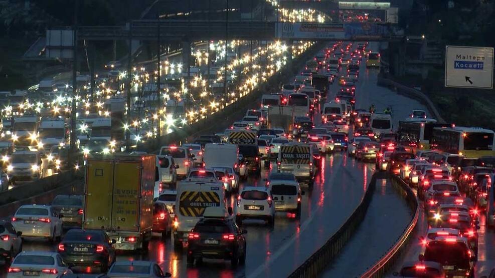 İstanbullular dikkat! Trafik tansiyonunuzla oynayabilir
