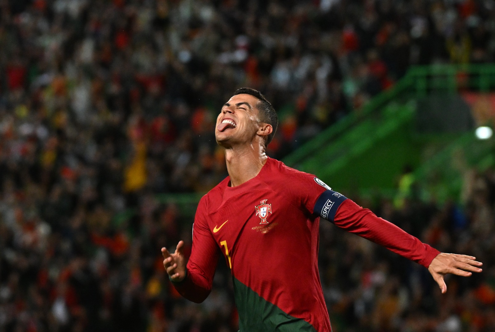 Portekiz fark attı, Ronaldo tarih yazdı