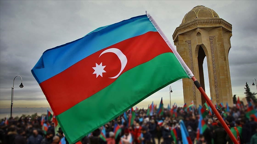 Azerbaycan'dan Ermeni toplumu temsilcilerine Bakü'de görüşme önerisi