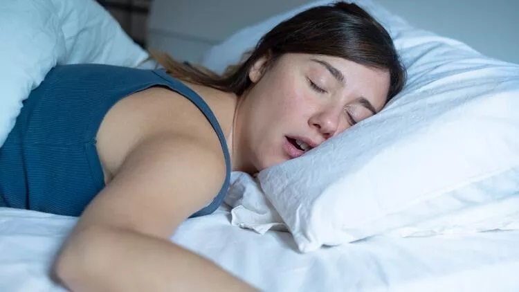 Uyku Apnesi belirtileri nelerdir?