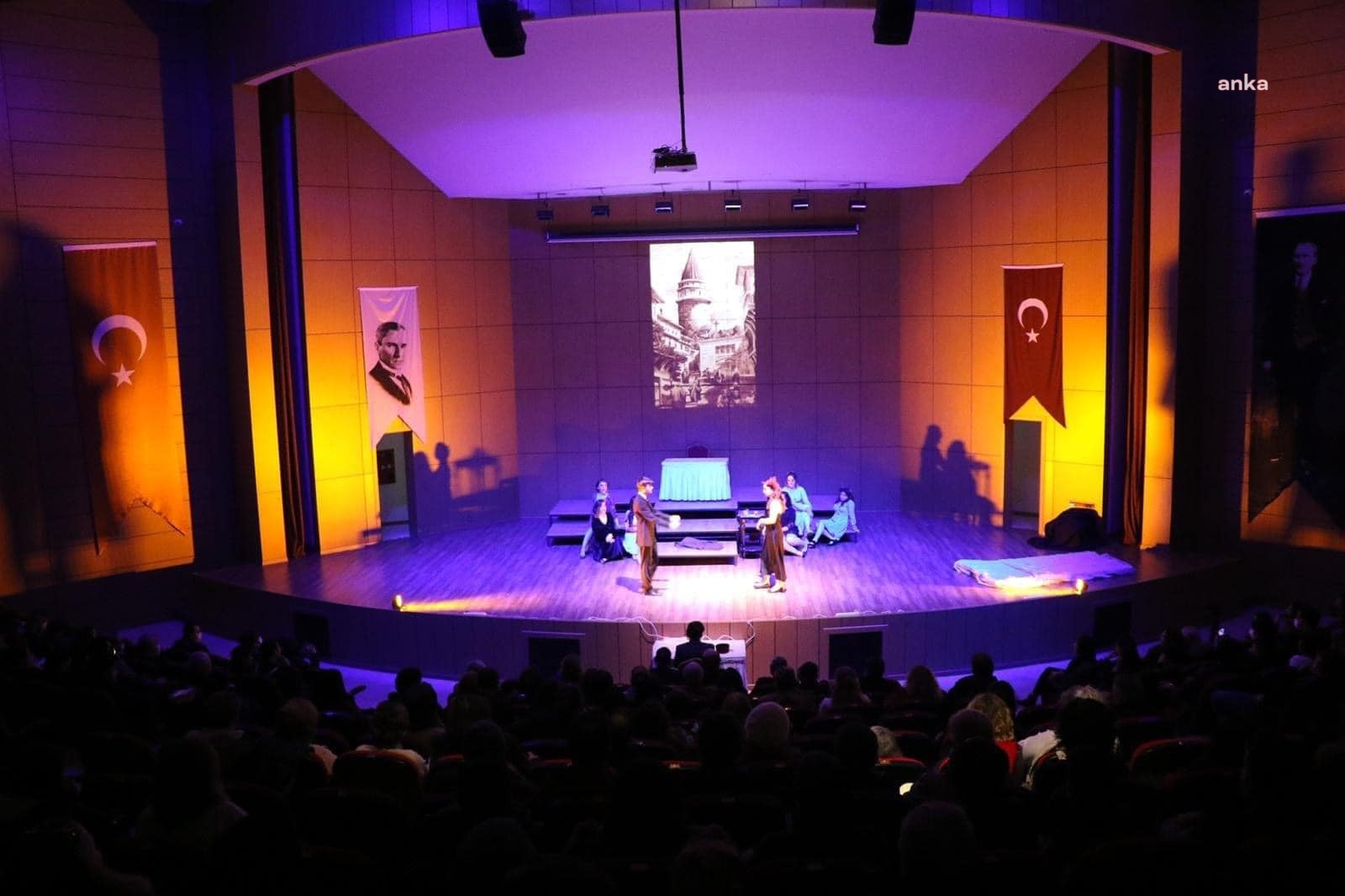 Safranbolu Kent Tiyatrosu’ndan 1 yılda 15 oyun
