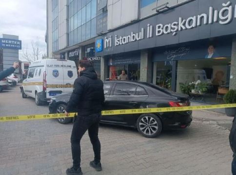 İstanbul Valiliği'nden İYİ Parti binasına saldırı açıklaması
