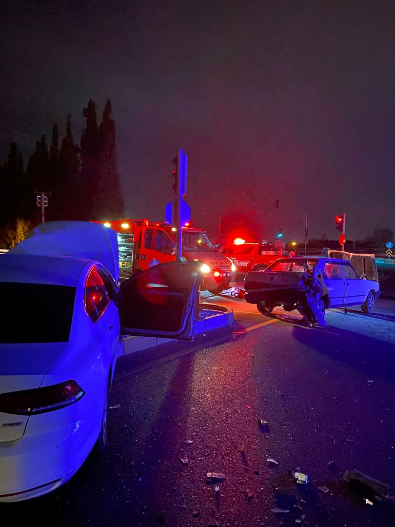 Aydın'da iki otomobil çarpıştı: 1 yaralı