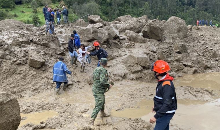 Ekvador'da toprak kayması sonucu ölenlerin sayısı 28'e çıktı