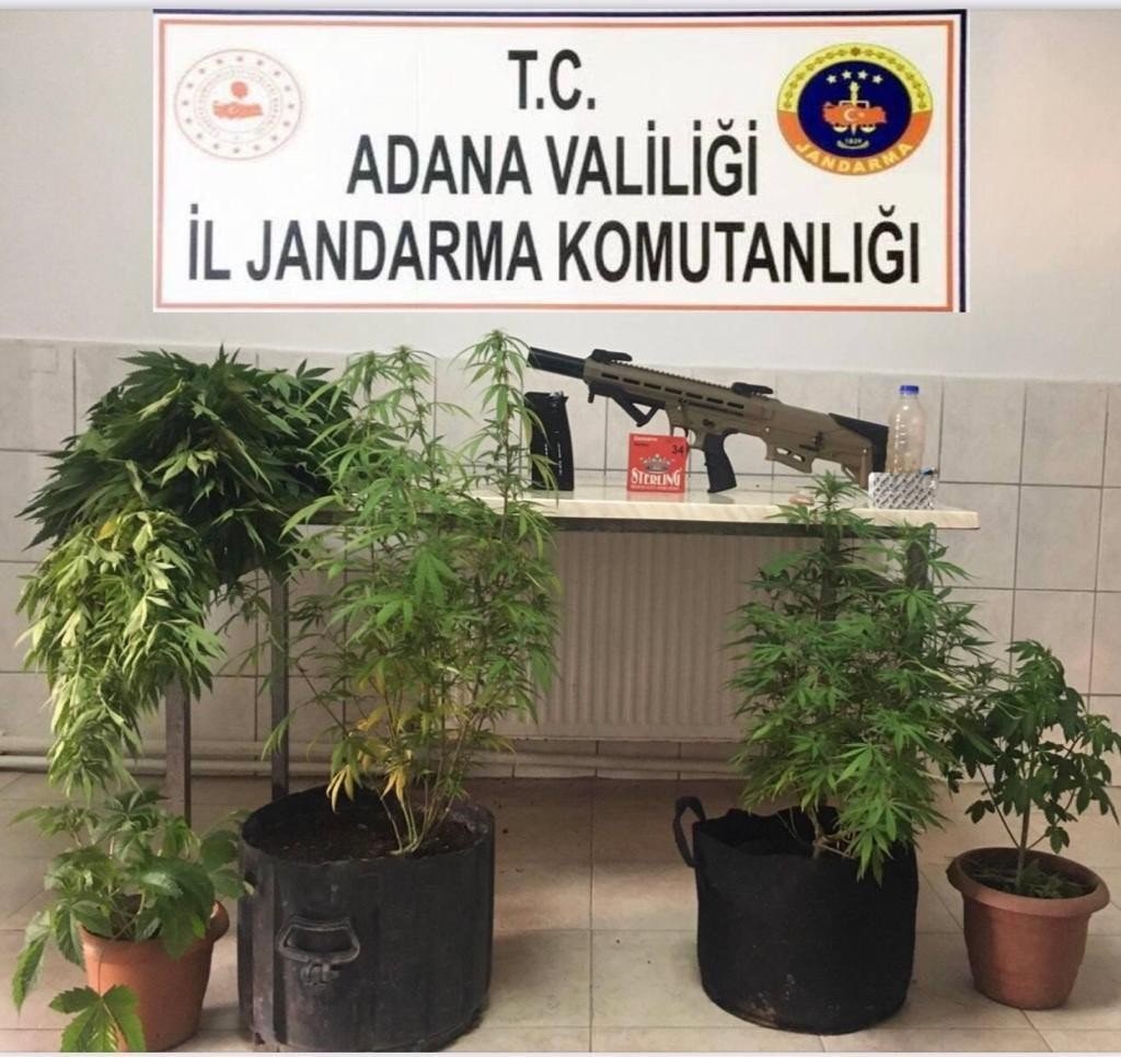 Adana'da uyuşturucu operasyonunda 2 şüpheli yakalandı