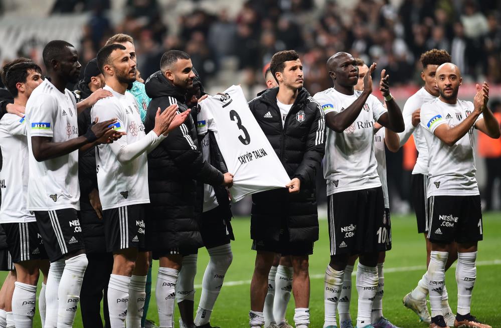 Beşiktaşlı futbolculardan Tayyip Talha'ya destek