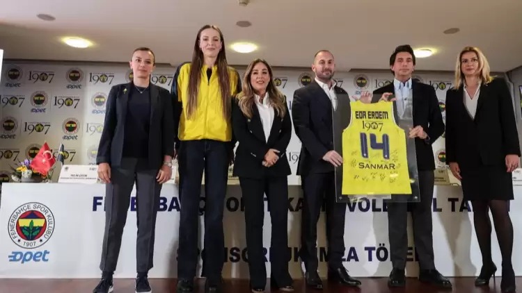 Dernek Fenerbahçe'ye sponsor oldu