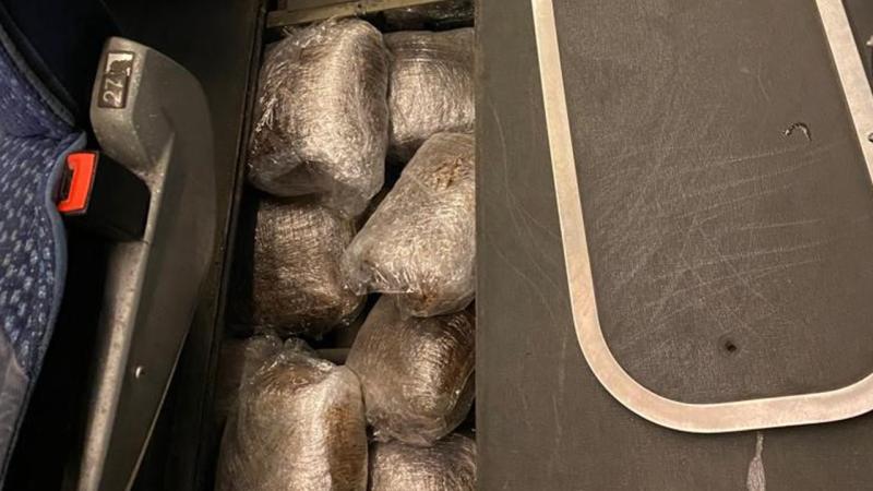 Yolcu otobüsünde 100 kilo 294 gram uyuşturucu ele geçirildi