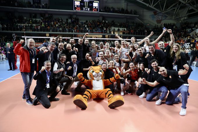 Eczacıbaşı Dynavit CEV Şampiyonlar Ligi'nde finalde