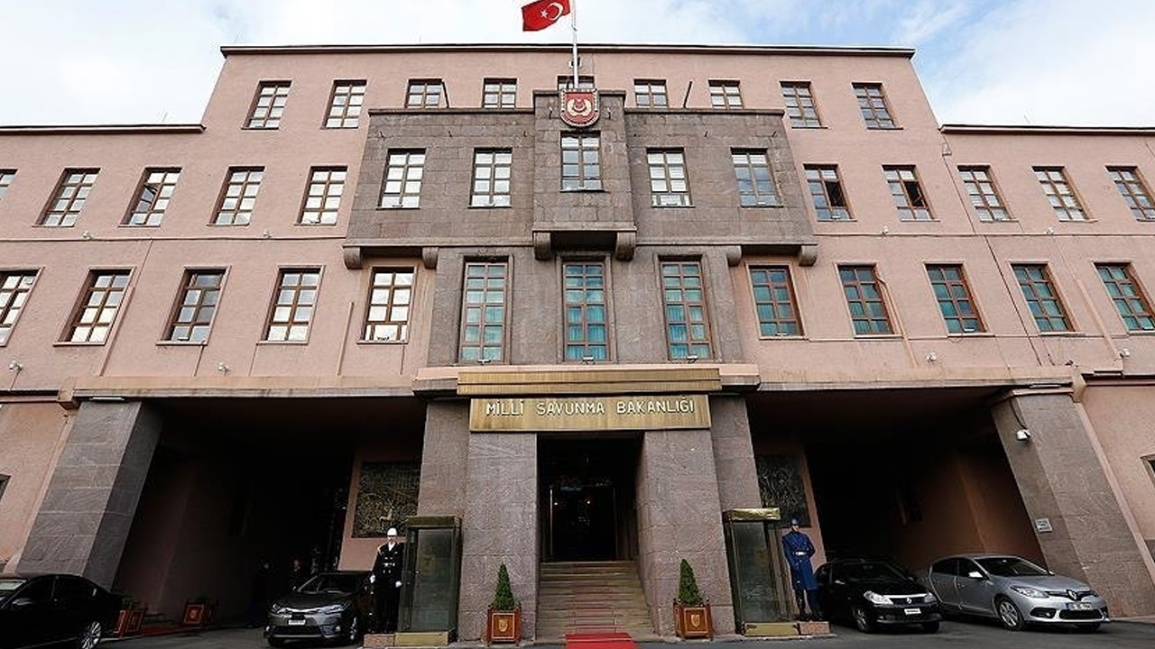 MSB 'Türkiye'ye sızmaya çalışan 19 şahıs yakalandı' dedi, 2'sinin FETÖ mensubu olduğunu açıkladı