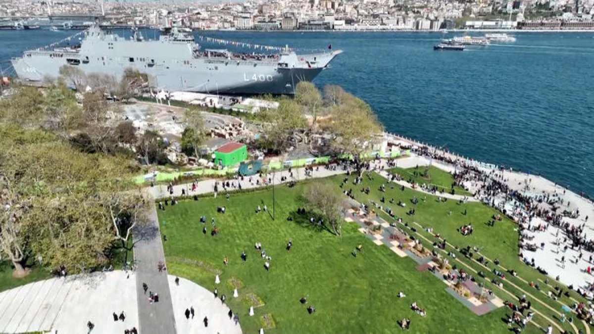 TCG Anadolu gemisini 5 günde 61 bin 231 kişi ziyaret etti