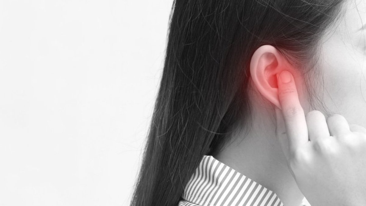 Kulak çınlaması neden olur? Kulak çınlamasının nedenleri neler?