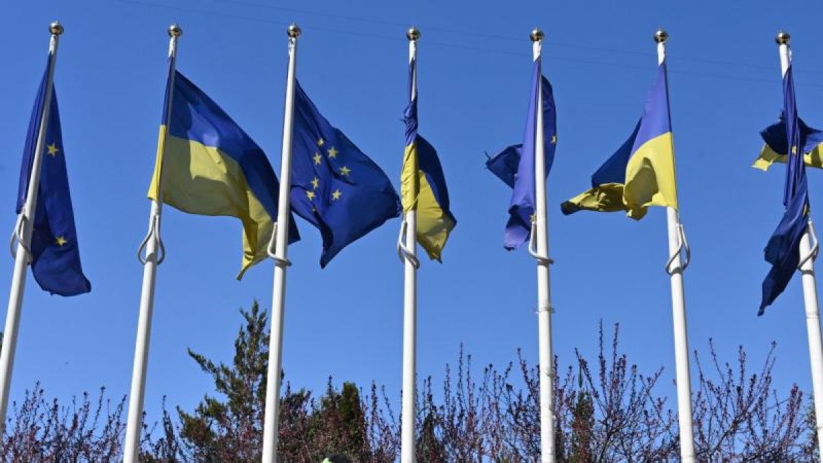 AB'den Ukrayna'ya dev finansman: 1 milyar avroluk yeni paket açıklandı