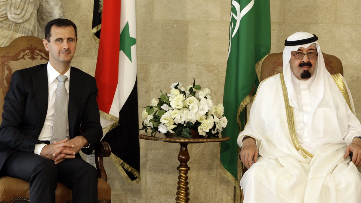 Suudi Arabistan, Suriye'deki diplomatik temsilciliğinin geri döndüğünü duyurdu