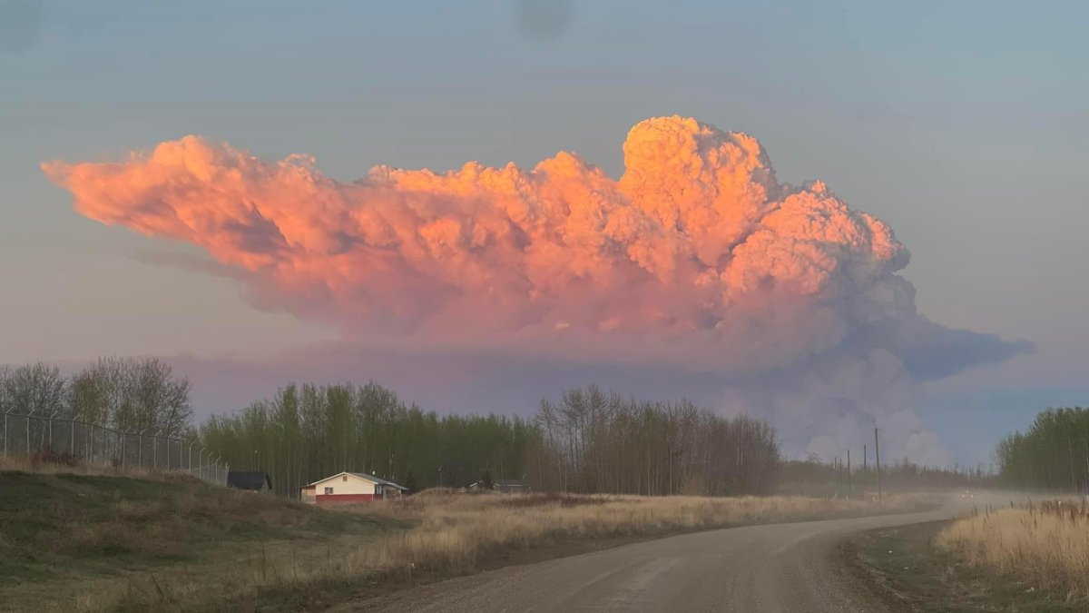 Kanada'da orman yangınları: Dumanlar ABD'ye ulaştı