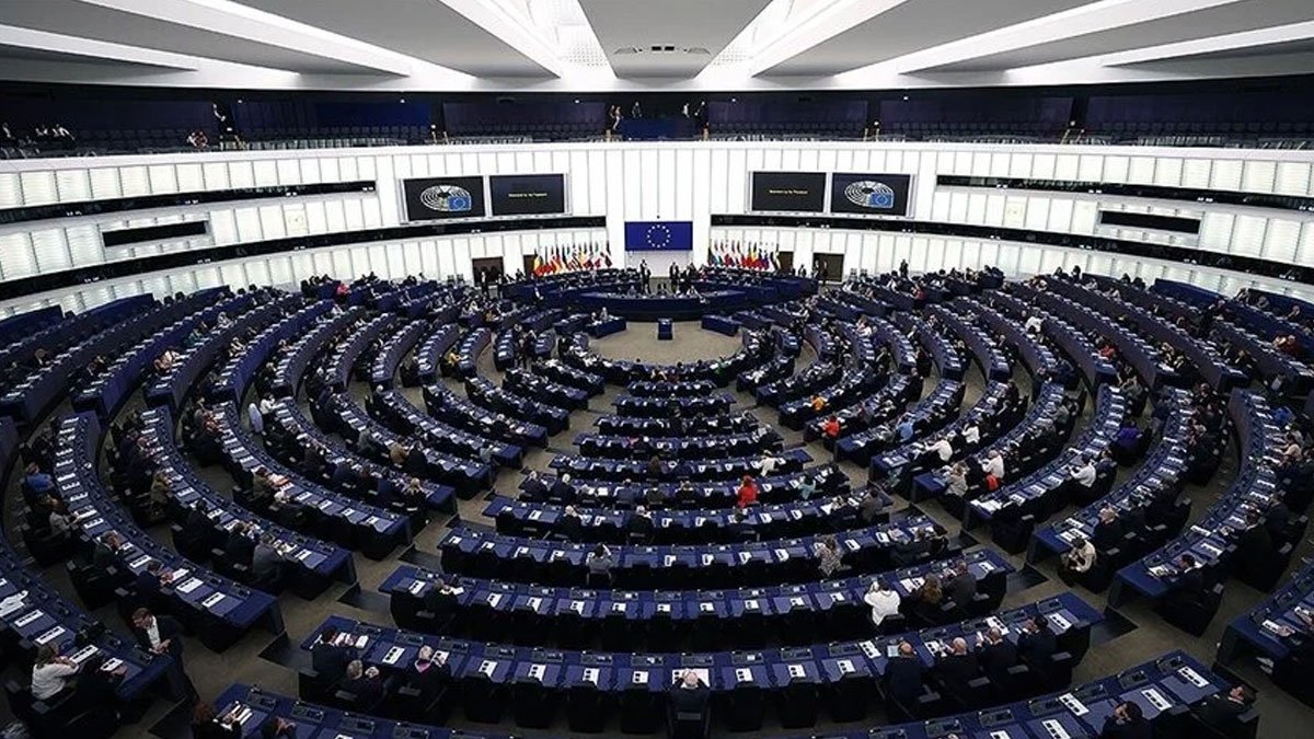 Avrupa Parlamentosu seçimleri tarihi belli oldu