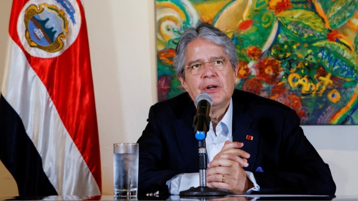 Yolsuzlukla suçlanan Ekvador Cumhurbaşkanı Lasso, Ulusal Meclisi feshetti