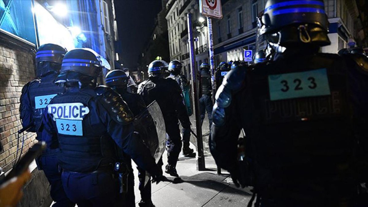 Fransa'da Danıştay, polisin gösterilerde dron kullanmasına onay verdi