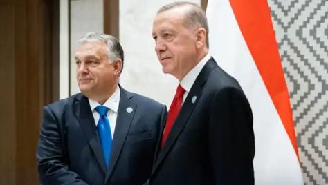 Macaristan Başbakanı Erdoğan'ı tebrik etti