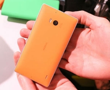 Nokia Lumia 930 satışa sunuldu