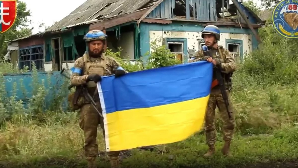 Ukrayna Ordusu, Rusların kontrolündeki Storojove köyünü kurtardı