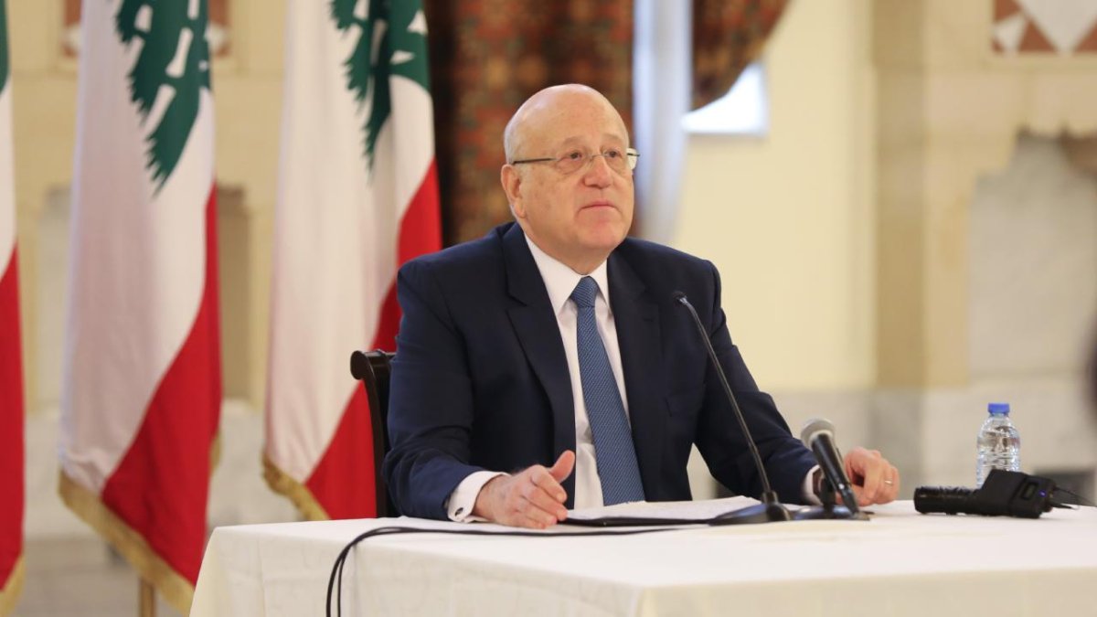 Lübnan, haziranda memur maaşlarını ödeyemeyecek
